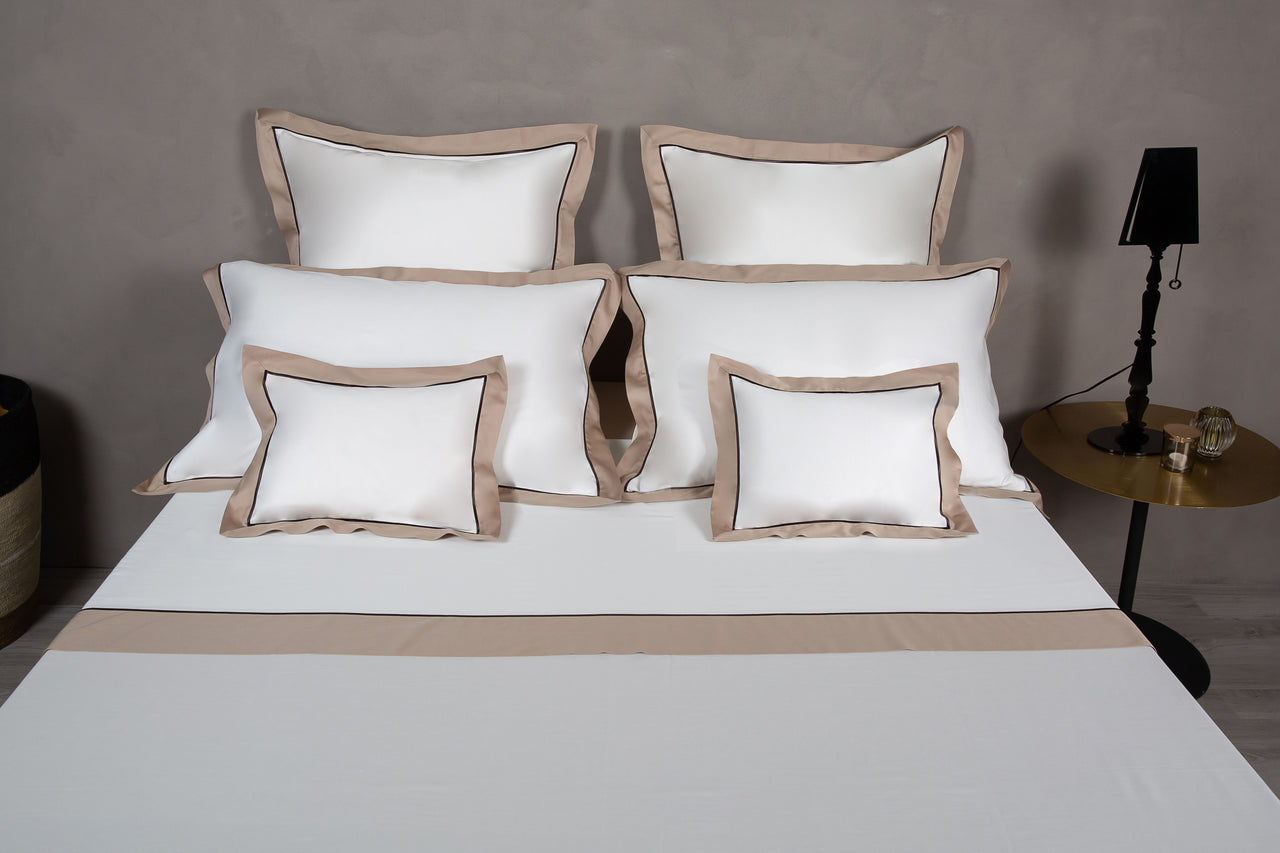 Set di Biancheria da Letto in Microfibra di Poliestere Tinta Unita Resistente alle Macchie e alle Rughe Set Lenzuola Singole Set di Biancheria da Letto in Microfibra di Poliestere Tinta Unita Resistente alle Macchie e alle Rughe Set Lenzuola Singole