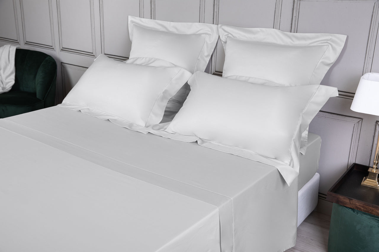 Completo Letto Elegance Ajour in raso di cotone