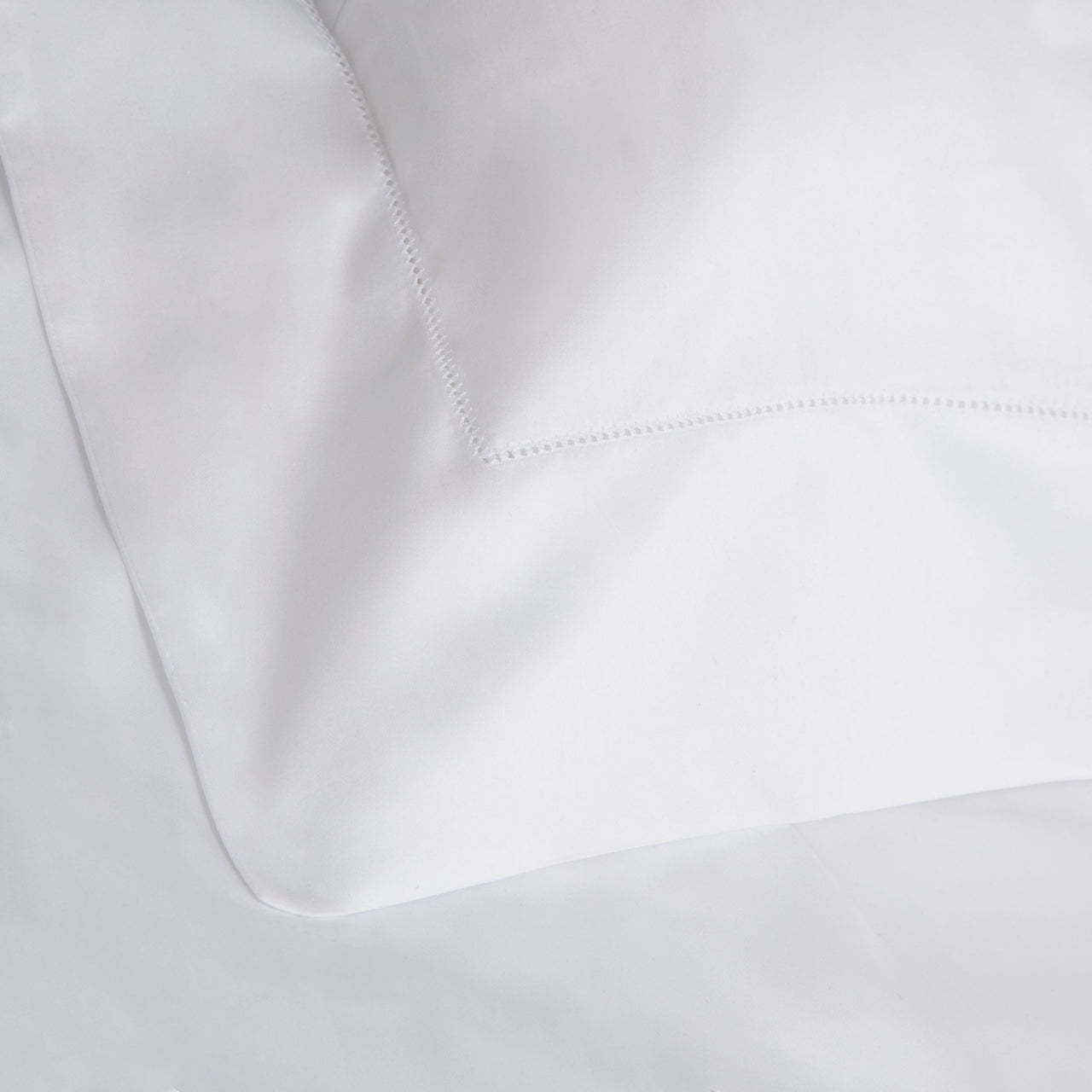 Completo Letto Elegance Ajour in raso di cotone