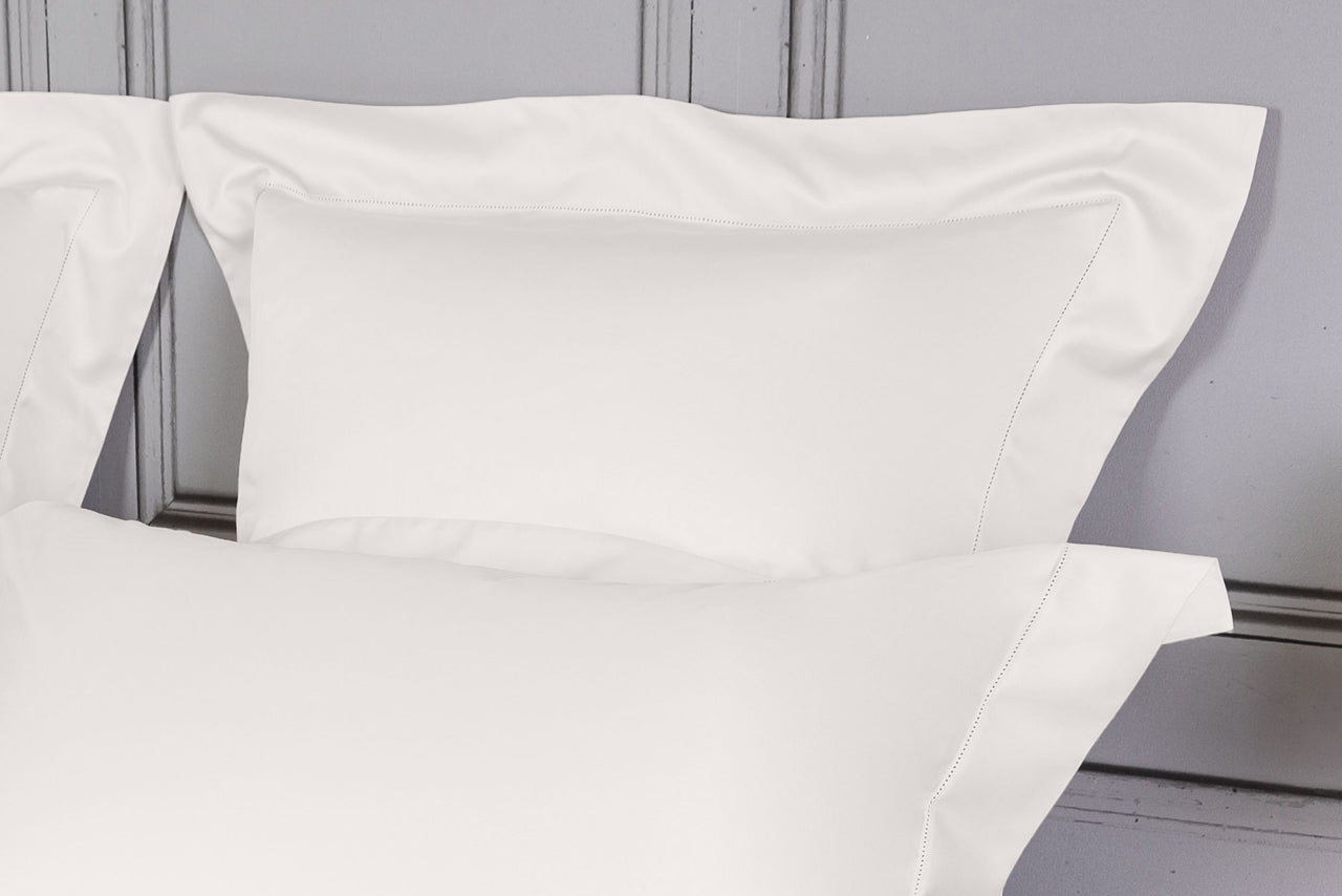 Completo Letto Elegance Ajour in raso di cotone